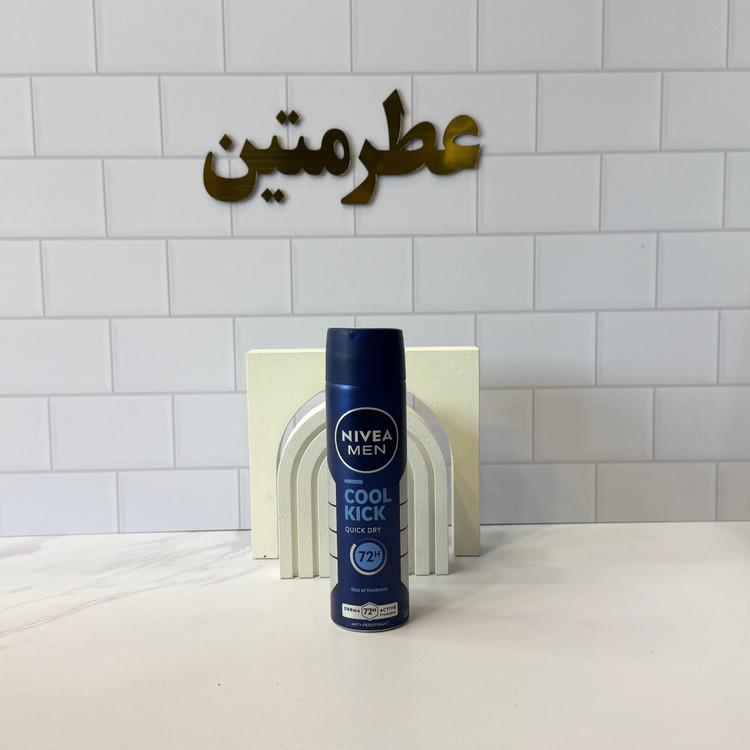 اسپری نیوا مردانه رایحه کول کیک ضد تعریق پودری